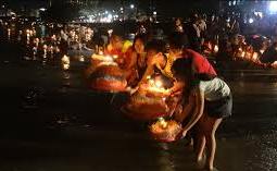 Loy Krathong